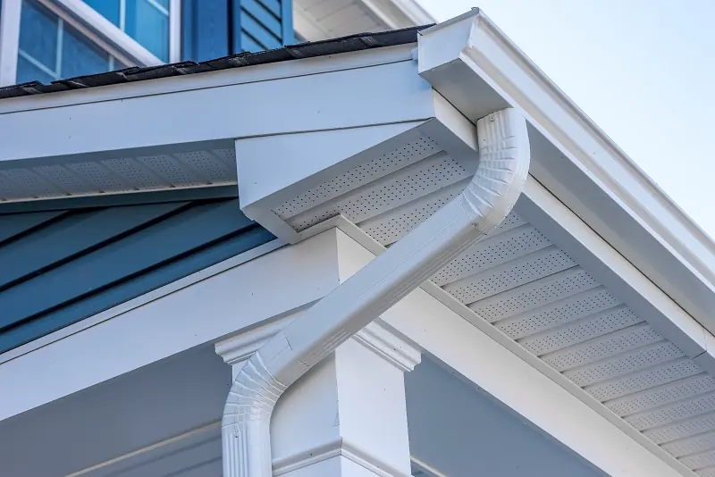 Aluminum & Vinyl — real LF Builders project photo