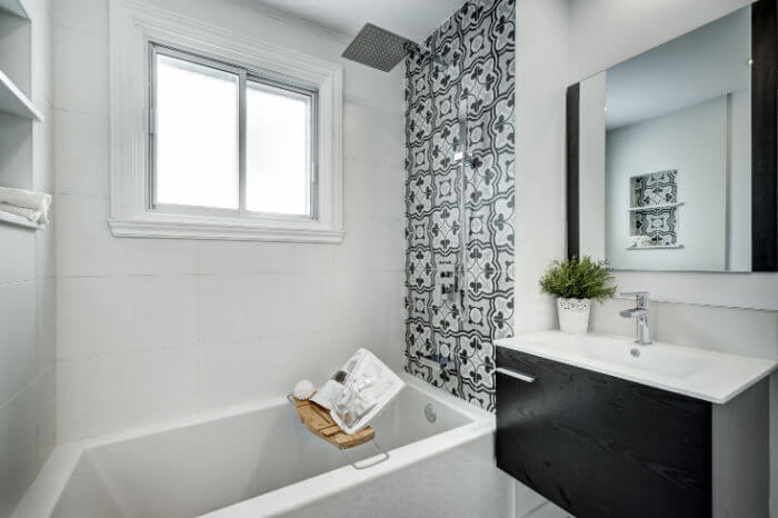 Bathroom Renovation work by LF Builders in the GTA