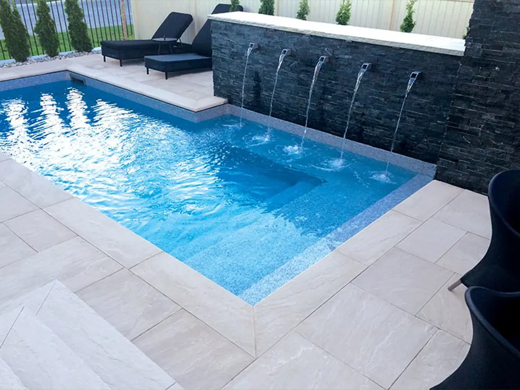 Flagstone patio detail