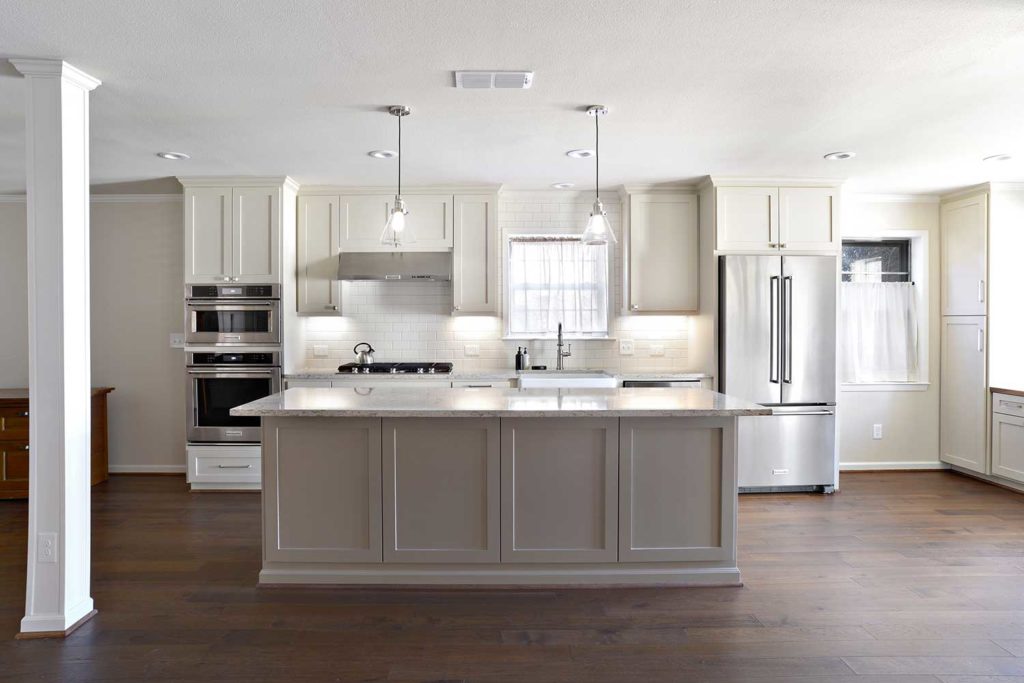 Kitchen Renovation work by LF Builders in the GTA